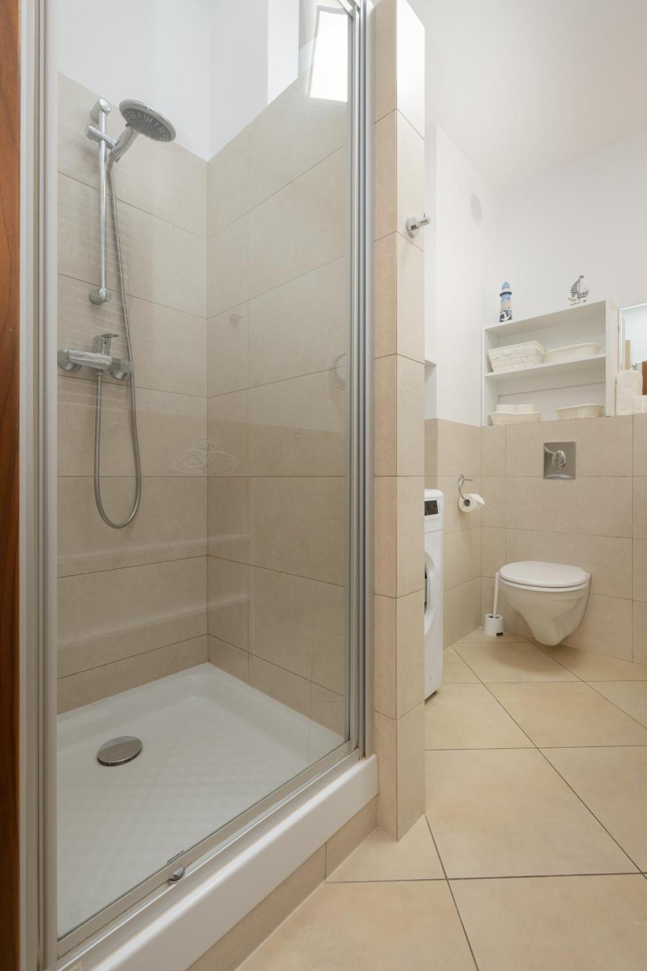 Aquamarina Apartment With Terrace - Close To The Beach - By Renters Miedzyzdroje Exterior photo
